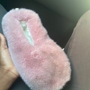 Fits well comfortable and convenient